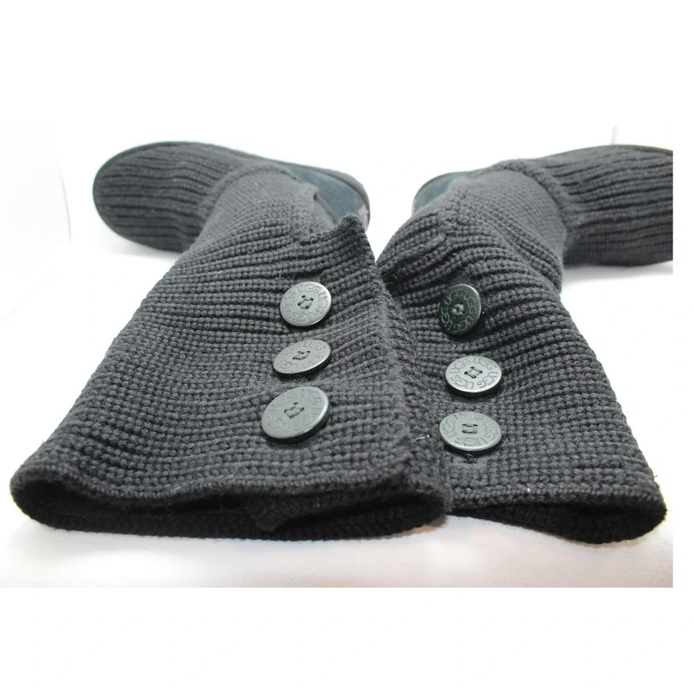 UGG Lattice Cardy Knit‎ Boots Black 3-Button Tall Discontinued Style Size 9